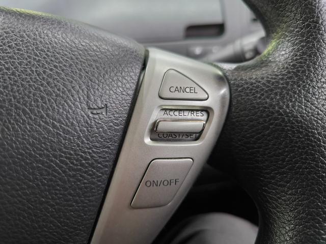 �N���[�Y�R���g���[���������ς݂ō������H���y�X�I�A�N�Z���𗣂��Ă���葬�x�ő��s���ł��鑕���ł��B�����������X�C�b�`����Œ����\�ł��I