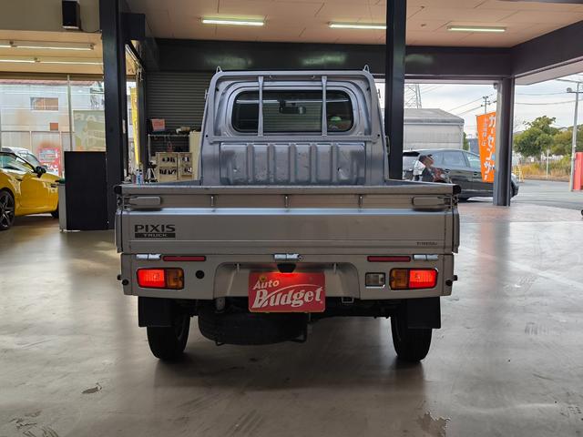 �n�ƈȗ���т��Ď��ЂŔ�����������ÎԂ𒼐ڔ̔��v���Ă���܂��B