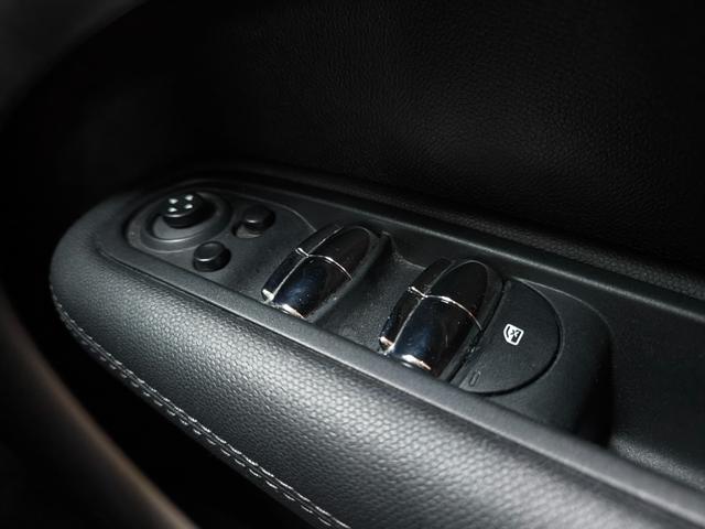 �d���i�[�~���[�t���ł��I���Ԏ��ɂ͐܂肽����ŁA�X�y�[�X�m�ہ�