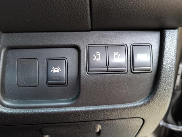 セレナ ハイウェイスター　Ｓ－ハイブリッド　禁煙車　両側電動スライドドア　ナビ　フルセグＴＶ　バックカメラ　衝突軽減ブレーキ　クルーズコントロール　ドライブレコーダー　スペアキー　プッシュスタート　盗難防止システム　衝突安全ボディ　ＥＴＣ（32枚目）