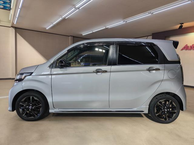 Ｎ－ＷＧＮカスタム Ｇ　ターボＳＳ２トーンカラースタイルパッケージＩＩ　禁煙　純正ナビ　ＴＶ　バックカメラ　衝突軽減ブレーキ　クルーズコントロール　シートヒーター　ドラレコ　スマートキー　プッシュスタート　取説整備手帳　スペアキー　純１５ＡＷ　ＥＴＣ　盗難防止システム（8枚目）