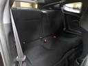 後列シートも前列同様に状態良好です。基本は２名までの搭乗ではあると思いますが、後部座席の質感も高く、十分な広さを持っています。