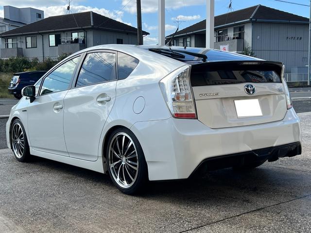 プリウス S 前後バンパーG’s仕様(8枚目)