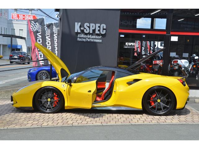 ４８８ＧＴＢ ベースグレード　メーカーオプション、カスタムパーツ１２９０万以上付き　１オーナー車／正規デーラー車／ＯＰフルカーボンパーツ／ＭＯＰフロントリフター／フル電動シート／ハイパーフォージド２２アルミ／クラインマフラー（21枚目）