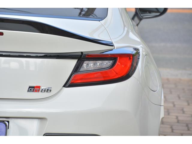 ＧＲ８６ ＲＺ　ＧＲ仕様フルカスタム！純正ＯＰ＆ＧＲパーツ＆カスタム８６万以上付き！ＧＲフルエアロ！（Ｆ＆Ｓ＆Ｒ＆カナード＆リアスポ＆スタビカバー＆プロテクター！）柿本マフラー！ＯＰ７型ナビＢもニター！禁煙車！６速！（26枚目）