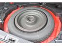 ★トランクスペース下にはもしもの時も安心なメーカーオプション　スペアタイヤ付き１０，８００円