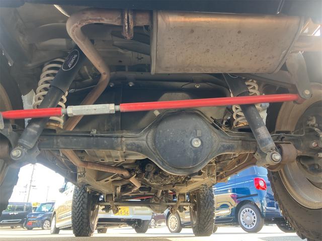 ジムニー ワイルドウインド 4WD ETC キーレスエントリー 電動格納ミラー シートヒーター MT ABS CD MD リフトアップ ルーフレール アルミホイール 衝突安全ボディ エアコン パワーウィンドウ(27枚目)