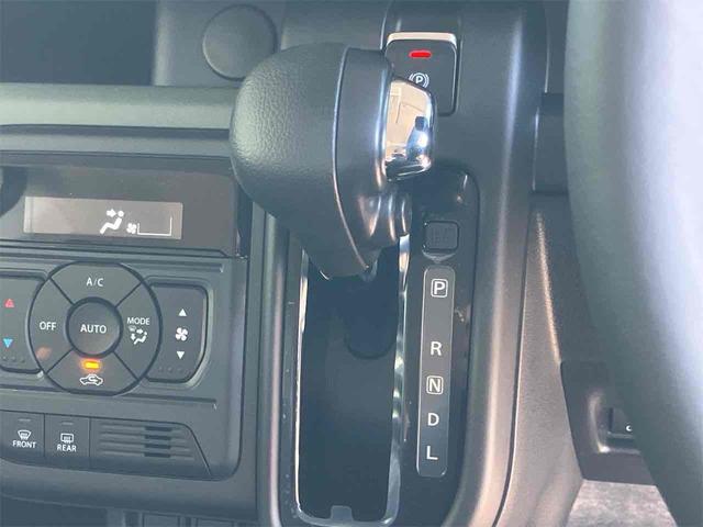 スペーシアギア ハイブリッドＸＺ　両側電動スライドドア　クリアランスソナー　オートクルーズコントロール　レーンアシスト　衝突被害軽減システム　オートライト　ＬＥＤヘッドランプ　スマートキー　アイドリングストップ　電動格納ミラー（5枚目）