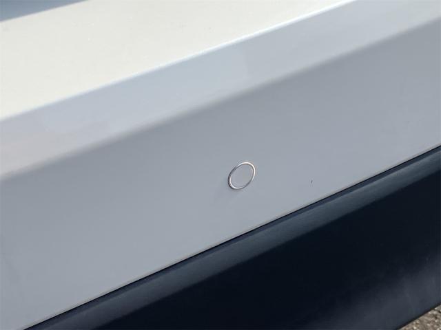 プリウス Ａ　クリアランスソナー　レーンアシスト　オートクルーズコントロール　パークアシスト　衝突被害軽減システム　バックカメラ　ナビ　ＴＶ　アルミホイール　オートマチックハイビーム　オートライト（23枚目）