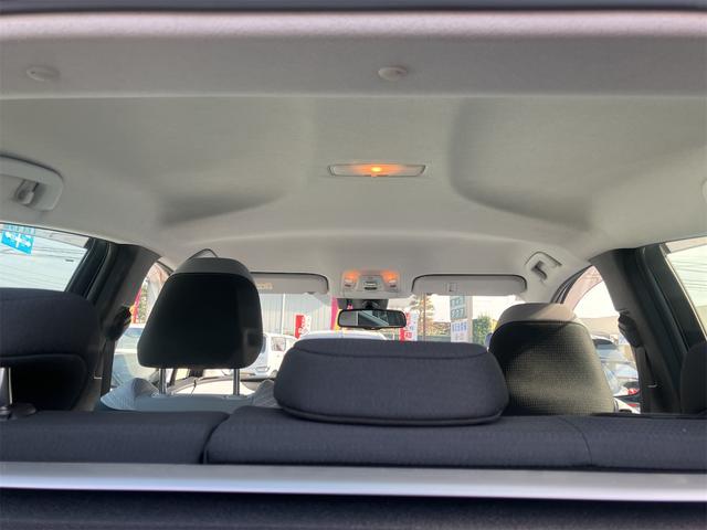 プリウス Ａ　クリアランスソナー　レーンアシスト　オートクルーズコントロール　パークアシスト　衝突被害軽減システム　バックカメラ　ナビ　ＴＶ　アルミホイール　オートマチックハイビーム　オートライト（26枚目）