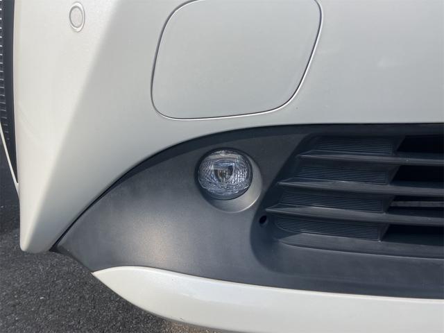 プリウス Ａ　クリアランスソナー　レーンアシスト　オートクルーズコントロール　パークアシスト　衝突被害軽減システム　バックカメラ　ナビ　ＴＶ　アルミホイール　オートマチックハイビーム　オートライト（34枚目）