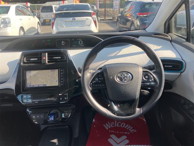 プリウス Ａ　クリアランスソナー　レーンアシスト　オートクルーズコントロール　パークアシスト　衝突被害軽減システム　バックカメラ　ナビ　ＴＶ　アルミホイール　オートマチックハイビーム　オートライト（53枚目）