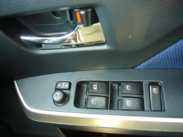 タンク カスタムＧ　Ｓ　社外ナビ　ＤＶＤ再生　Ｂｌｕｅｔｏｏｔｈ　フルセグＴＶ　両側電動スライドドア　クルーズコントロール　オートエアコン　ＥＴＣ　前後ドライブレコーダー　スマートアシスト　衝突警報機能　衝突回避支援ブレーキ（12枚目）