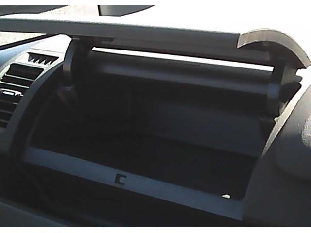 ノア X Lセレクション 社外ナビ DVD再生 CD再生 Bluetooth バックカメラ ETC オートエアコン 片側電動スライドドア スマートキー 電動格納ミラー 3列シート UVカットプライバシーガラス(12枚目)