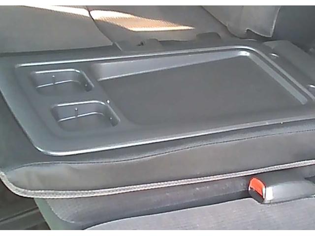 ノア X Lセレクション 社外ナビ DVD再生 CD再生 Bluetooth バックカメラ ETC オートエアコン 片側電動スライドドア スマートキー 電動格納ミラー 3列シート UVカットプライバシーガラス(51枚目)