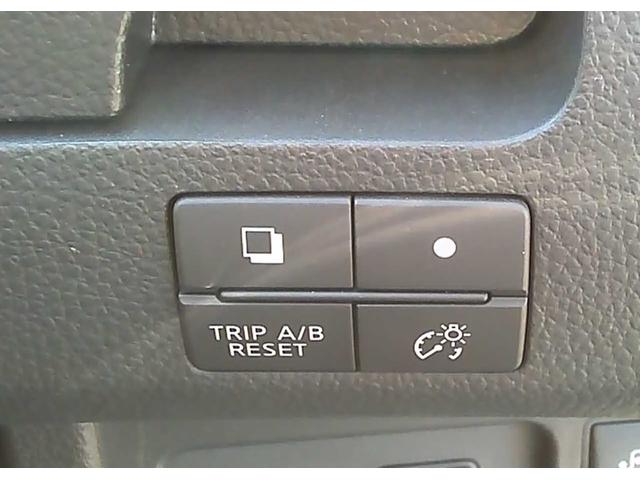 セレナ ハイウェイスター S-ハイブリッド 社外ナビ ワンセグTV Bluetooth DVD再生 ETC バックカメラ 片側電動スライドドア アイドリングストップ 後席モニター クルーズコントロール 車線逸脱警報 踏み間違いアシスト(18枚目)