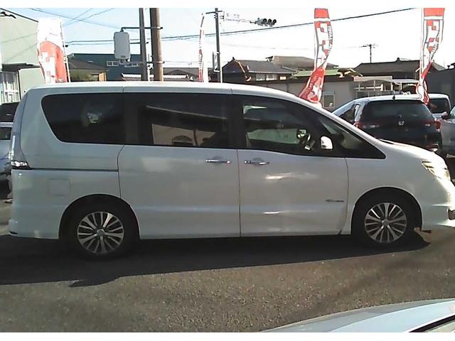 セレナ ハイウェイスター S-ハイブリッド 社外ナビ ワンセグTV Bluetooth DVD再生 ETC バックカメラ 片側電動スライドドア アイドリングストップ 後席モニター クルーズコントロール 車線逸脱警報 踏み間違いアシスト(22枚目)