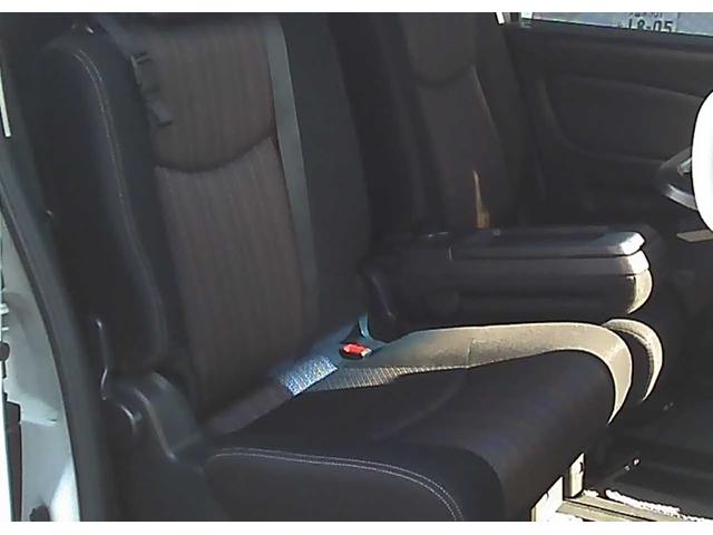 セレナ ハイウェイスター S-ハイブリッド 社外ナビ ワンセグTV Bluetooth DVD再生 ETC バックカメラ 片側電動スライドドア アイドリングストップ 後席モニター クルーズコントロール 車線逸脱警報 踏み間違いアシスト(35枚目)