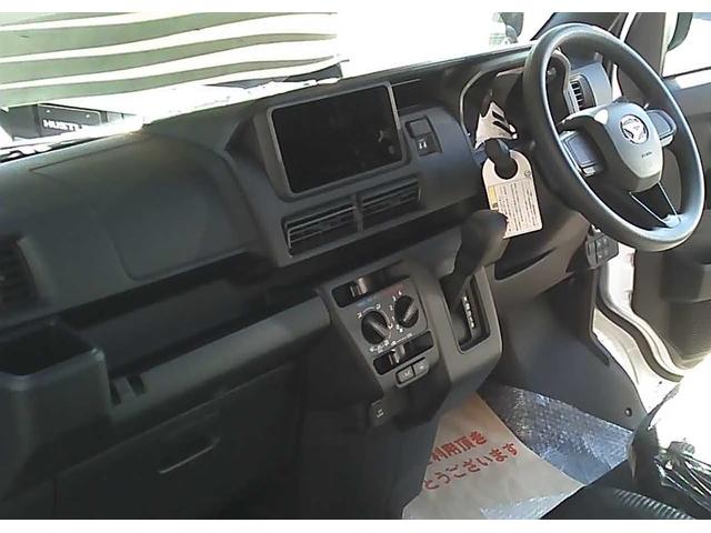 ハイゼットカーゴ クルーズターボ　スマートキー　横滑り防止装置　障害物センサー　衝突回避支援　アイドリングストップ　スライドドア　ＡＢＳ　盗難防止装置　電動格納ミラー（9枚目）