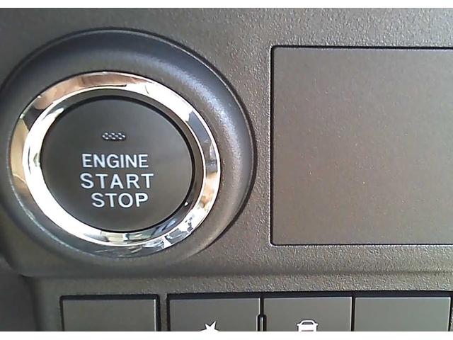 ハイゼットカーゴ クルーズターボ　スマートキー　横滑り防止装置　障害物センサー　衝突回避支援　アイドリングストップ　スライドドア　ＡＢＳ　盗難防止装置　電動格納ミラー（10枚目）