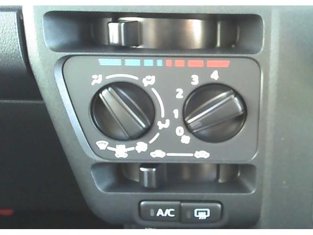 ハイゼットカーゴ クルーズターボ　スマートキー　横滑り防止装置　障害物センサー　衝突回避支援　アイドリングストップ　スライドドア　ＡＢＳ　盗難防止装置　電動格納ミラー（22枚目）