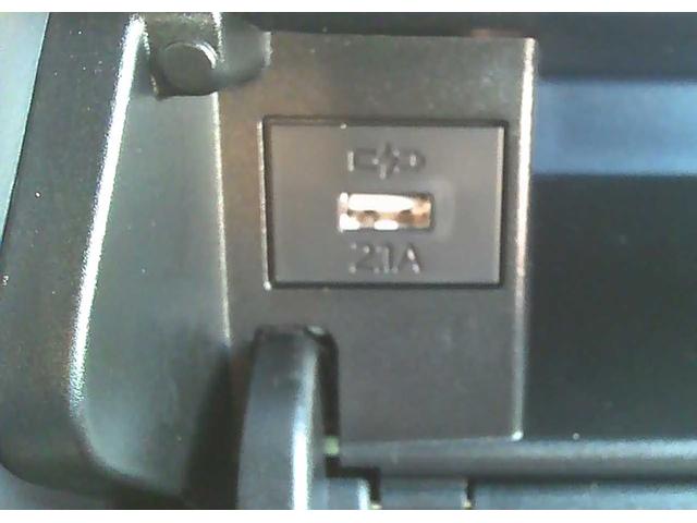 タント カスタムX スマートキー 両側電動スライドドア 横滑り防止装置 障害物センサー 衝突回避支援 アイドリングストップ オートエアコン バックカメラ 運転席+助手席シートヒーター UVカットガラス USBポート(21枚目)