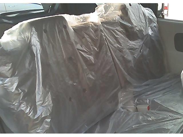 エブリイ Ｊリミテッド　スマートキー　運転席シートヒーター　両側電動スライドドア　電動格納ミラー　障害物センサー　衝突回避支援　アイドリングストップ　横滑り防止装置　盗難防止装置　ＡＢＳ　オートエアコン（14枚目）