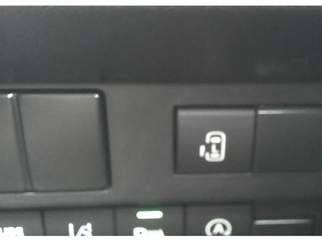 ソリオ ハイブリッドＭＧ　ＳＵＺＵＫＩセーフティサポート　クルーズコントロール　片側電動スライドドア　車線逸脱警報　標識認識機能　誤発進抑制機能　　スマートキー　電動格納ミラー　アイドリングストップ（21枚目）