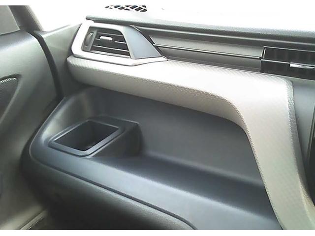 ソリオ ハイブリッドＭＧ　ＳＵＺＵＫＩセーフティサポート　クルーズコントロール　片側電動スライドドア　車線逸脱警報　標識認識機能　誤発進抑制機能　　スマートキー　電動格納ミラー　アイドリングストップ（31枚目）