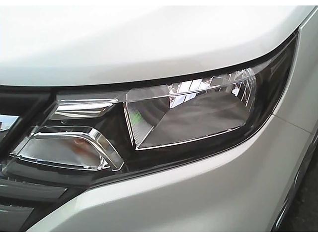 ソリオ ハイブリッドＭＧ　ＳＵＺＵＫＩセーフティサポート　クルーズコントロール　片側電動スライドドア　車線逸脱警報　標識認識機能　誤発進抑制機能　　スマートキー　電動格納ミラー　アイドリングストップ（33枚目）