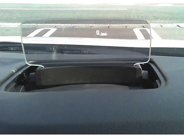 ソリオバンディット ハイブリッドＭＶ　ＳＵＺＵＫＩセーフティサポート　両側電動スライドドア　車線逸脱警報　クルーズコントロール　電動パーキングブレーキ　ＵＶカットガラス　本革巻／オーディオスイッチ　ロールサンシェード　　スマートキー（22枚目）