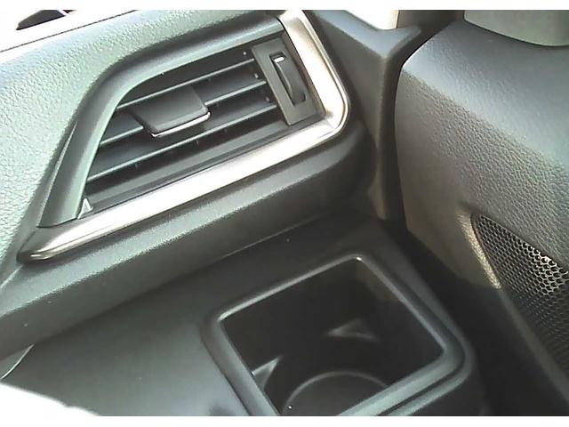 ソリオバンディット ハイブリッドＭＶ　ＳＵＺＵＫＩセーフティサポート　両側電動スライドドア　車線逸脱警報　クルーズコントロール　電動パーキングブレーキ　ＵＶカットガラス　本革巻／オーディオスイッチ　ロールサンシェード　　スマートキー（33枚目）