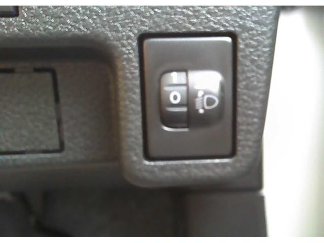 アルト ハイブリッドＸ　ＳＵＺＵＫＩセーフティサポート　スマートキー　運転席＋助手席シートヒーター　ＵＶカットガラス　ＵＳＢソケット　ＳＲＳエアバック　アイドリングストップ　ＬＥＤヘッドライト　フルオートエアコン（4枚目）