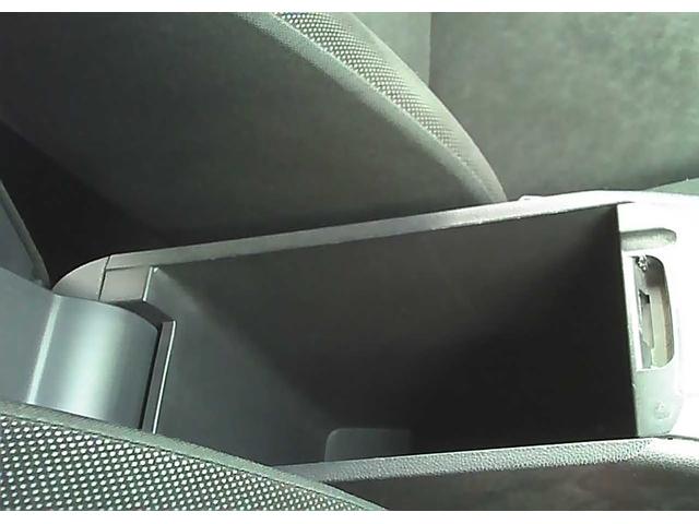 フィットハイブリッド シャトルハイブリッド　スマートキー　社外ナビ　ワンセグＴＶ　ＥＴＣ　バックカメラ　横滑り防止装置　衝突被害軽減ブレーキ　盗難防止装置　アイドリングストップ　電動格納ミラー　オートライト　オートエアコン（14枚目）