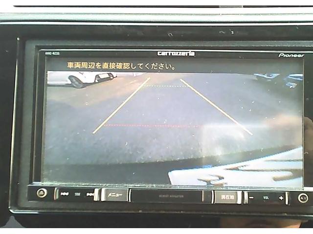 フィットハイブリッド シャトルハイブリッド　スマートキー　社外ナビ　ワンセグＴＶ　ＥＴＣ　バックカメラ　横滑り防止装置　衝突被害軽減ブレーキ　盗難防止装置　アイドリングストップ　電動格納ミラー　オートライト　オートエアコン（31枚目）