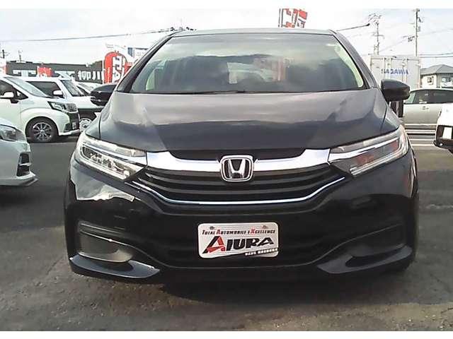 フィットハイブリッド シャトルハイブリッド　スマートキー　社外ナビ　ワンセグＴＶ　ＥＴＣ　バックカメラ　横滑り防止装置　衝突被害軽減ブレーキ　盗難防止装置　アイドリングストップ　電動格納ミラー　オートライト　オートエアコン（41枚目）