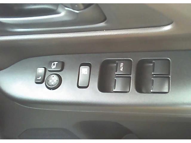 スペーシア ハイブリッドG SUZUKIセーフティサポート スマートキー フルオートエアコン 電格ミラー盗難防止装置 両側スライドドア 後席オットマン LEDヘッドライト アイドリングストップ(18枚目)