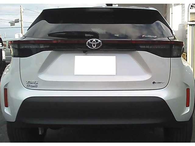 ヤリスクロス ハイブリッドZ 純正ディスプレイナビ オートクルーズコントロール ブラインドスポットモニター リアトラフィックモニター シートヒーター レーンキープアシスト 障害物センサー オートマチックハイビーム(3枚目)