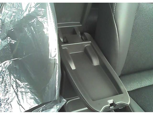 ヤリスクロス ハイブリッドZ 純正ディスプレイナビ オートクルーズコントロール ブラインドスポットモニター リアトラフィックモニター シートヒーター レーンキープアシスト 障害物センサー オートマチックハイビーム(37枚目)