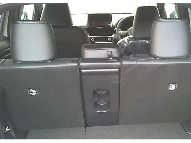 ヤリスクロス ハイブリッドZ 純正ディスプレイナビ オートクルーズコントロール ブラインドスポットモニター リアトラフィックモニター シートヒーター レーンキープアシスト 障害物センサー オートマチックハイビーム(42枚目)