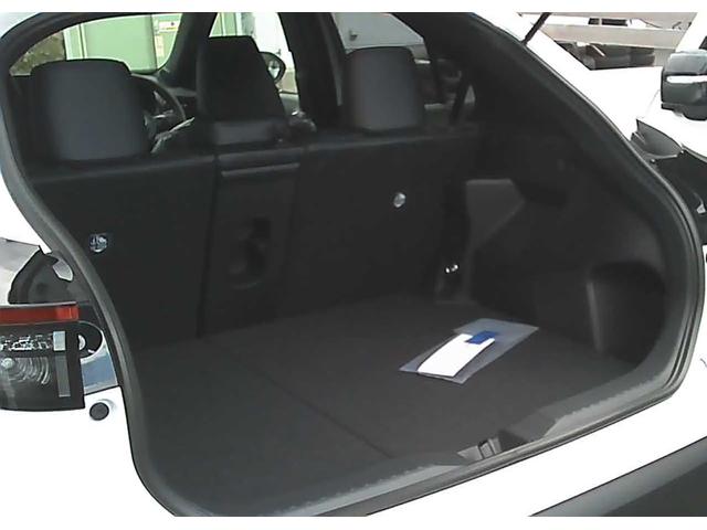 ヤリスクロス ハイブリッドZ 純正ディスプレイナビ オートクルーズコントロール ブラインドスポットモニター リアトラフィックモニター シートヒーター レーンキープアシスト 障害物センサー オートマチックハイビーム(43枚目)