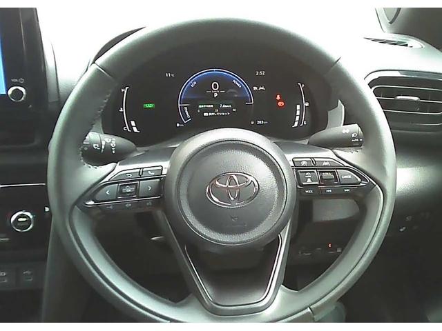 ヤリスクロス ハイブリッドZ 純正ディスプレイナビ オートクルーズコントロール ブラインドスポットモニター リアトラフィックモニター シートヒーター レーンキープアシスト 障害物センサー オートマチックハイビーム(45枚目)