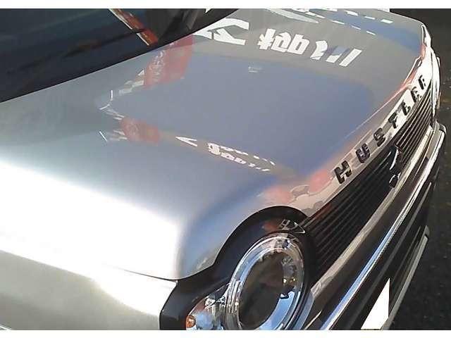 ハスラー タフワイルド　ＳＵＺＵＫＩセーフティサポート　スマートキー　アダクティブルクルーズコントロール　オートマチックハイビーム　盗難防止装置　シートヒーター　フロントフォグランプ　アルミホイール　ルーフレール（5枚目）