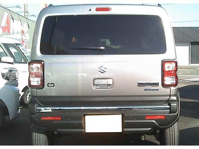 ハスラー タフワイルド　ＳＵＺＵＫＩセーフティサポート　スマートキー　アダクティブルクルーズコントロール　オートマチックハイビーム　盗難防止装置　シートヒーター　フロントフォグランプ　アルミホイール　ルーフレール（7枚目）