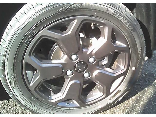 ハスラー タフワイルド　ＳＵＺＵＫＩセーフティサポート　スマートキー　アダクティブルクルーズコントロール　オートマチックハイビーム　盗難防止装置　シートヒーター　フロントフォグランプ　アルミホイール　ルーフレール（12枚目）