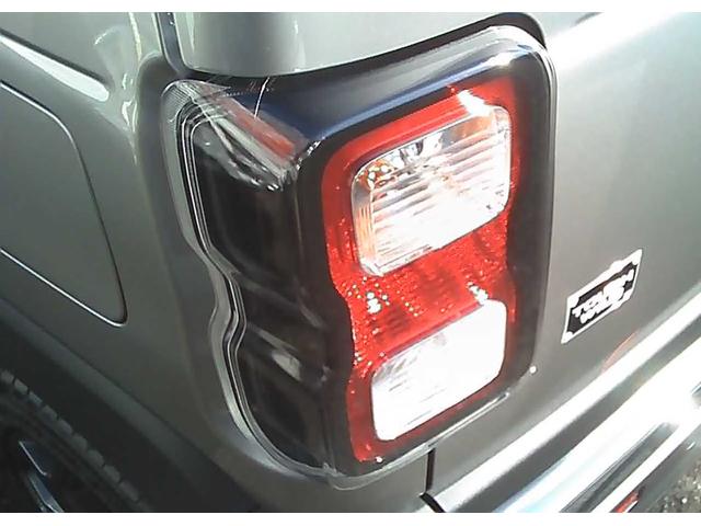 ハスラー タフワイルド　ＳＵＺＵＫＩセーフティサポート　スマートキー　アダクティブルクルーズコントロール　オートマチックハイビーム　盗難防止装置　シートヒーター　フロントフォグランプ　アルミホイール　ルーフレール（16枚目）