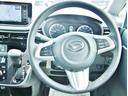 ハンドルの状態が悪いと運転に集中できませんよね。こちらの車、お気軽にお問い合わせください。