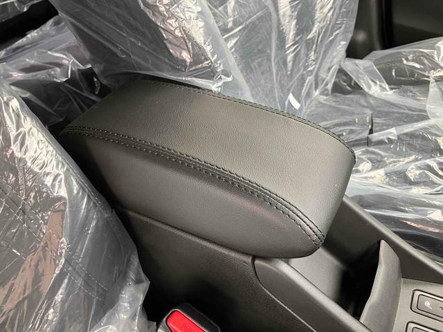 フロンクス ベースグレード　届出済未使用車　元展示車　全方位モニター付メモリー９インチメモリーナビ　ＴＶ　クリアランスソナー　オートクルーズコントロール　レーンアシスト　衝突被害軽減システム　ＬＥＤヘッドランプ　アルミホイール（49枚目）