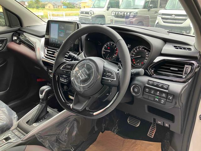 フロンクス ベースグレード　届出済未使用車　元展示車　全方位モニター付メモリー９インチメモリーナビ　ＴＶ　クリアランスソナー　オートクルーズコントロール　レーンアシスト　衝突被害軽減システム　ＬＥＤヘッドランプ　アルミホイール（51枚目）