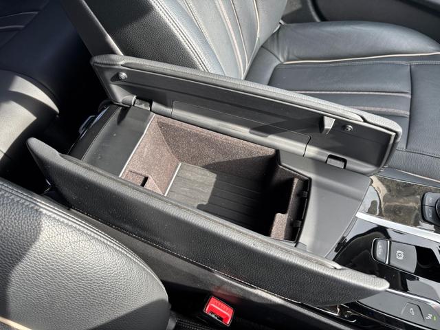 5シリーズ 523d ラグジュアリー ディーゼルターボ・純正ナビ・フルセグ・バックカメラ・アラウンドビュー・純正アルミ・ETC・レザーシート・電動シート・LED・ETC・ドラレコ・スマートキー・プッシュスタート・電動バックドア(53枚目)